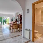 Βίλα Placa De La Sardana Casa Acollidora Per 8 Persones A 5 Minuts De La Platja Gran I Del Centre De