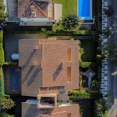 Placa De La Sardana Casa Acollidora Per 8 Persones A 5 Minuts De La Platja Gran I Del Centre De *