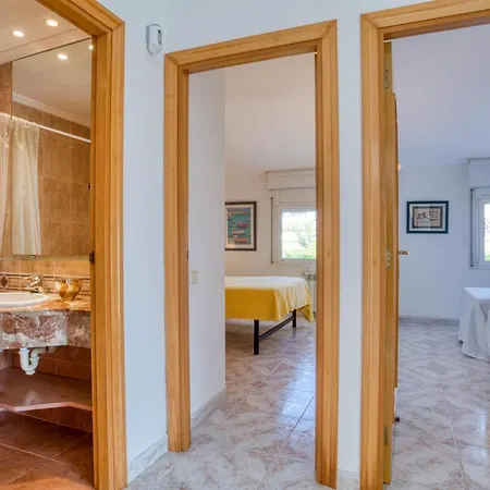 Placa De La Sardana Casa Acollidora Per 8 Persones A 5 Minuts De La Platja Gran I Del Centre De פלטחה ד'ארו
