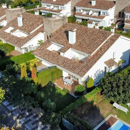 Placa De La Sardana Casa Acollidora Per 8 Persones A 5 Minuts De La Platja Gran I Del Centre De 빌라 *