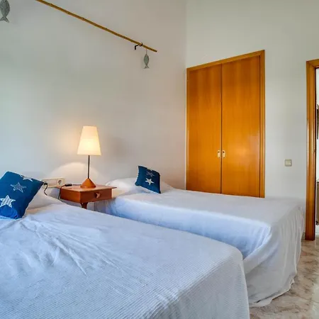 别墅 Placa De La Sardana Casa Acollidora Per 8 Persones A 5 Minuts De La Platja Gran I Del Centre De